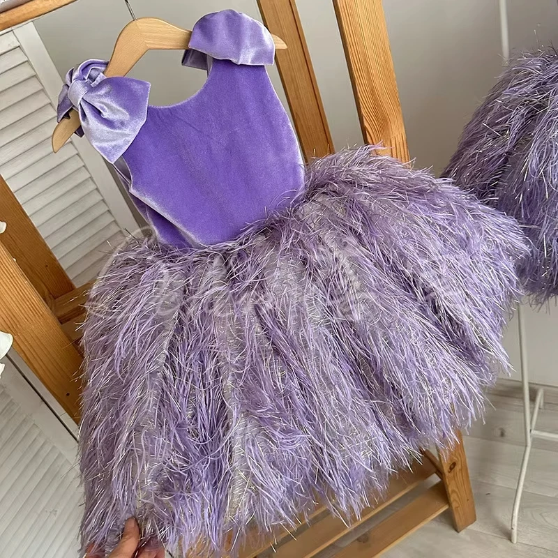 Baby Clothing Dresser - Robe princesse en plumes pour petites