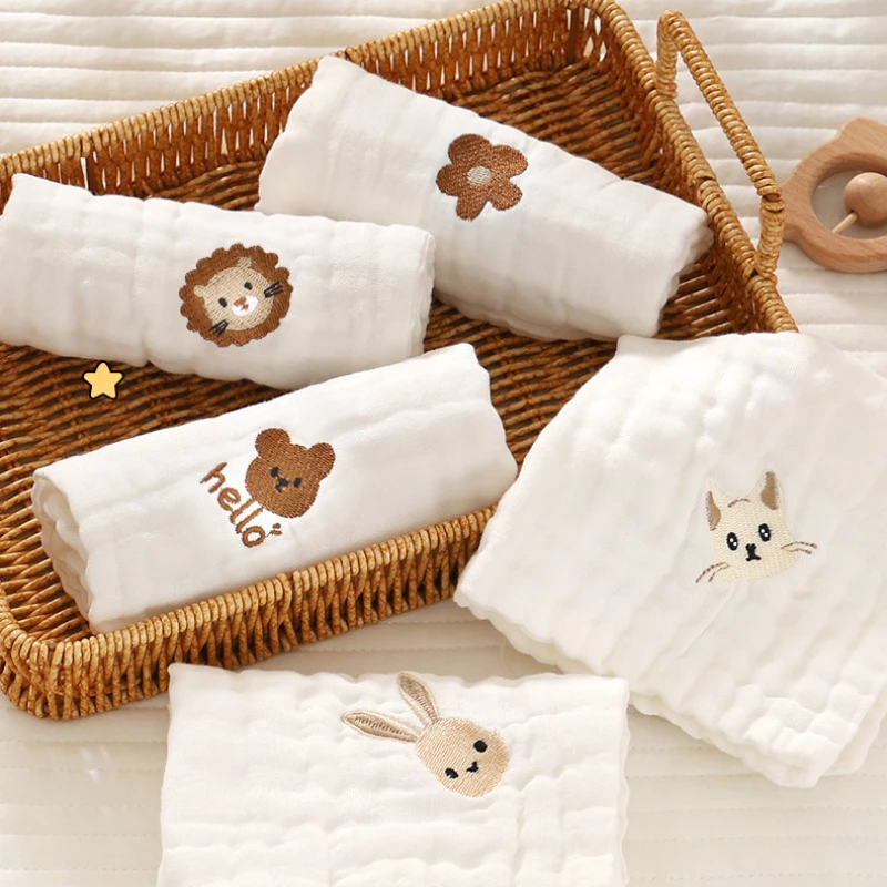 Baby Clothing Wash - Serviettes de salive brodées en coton