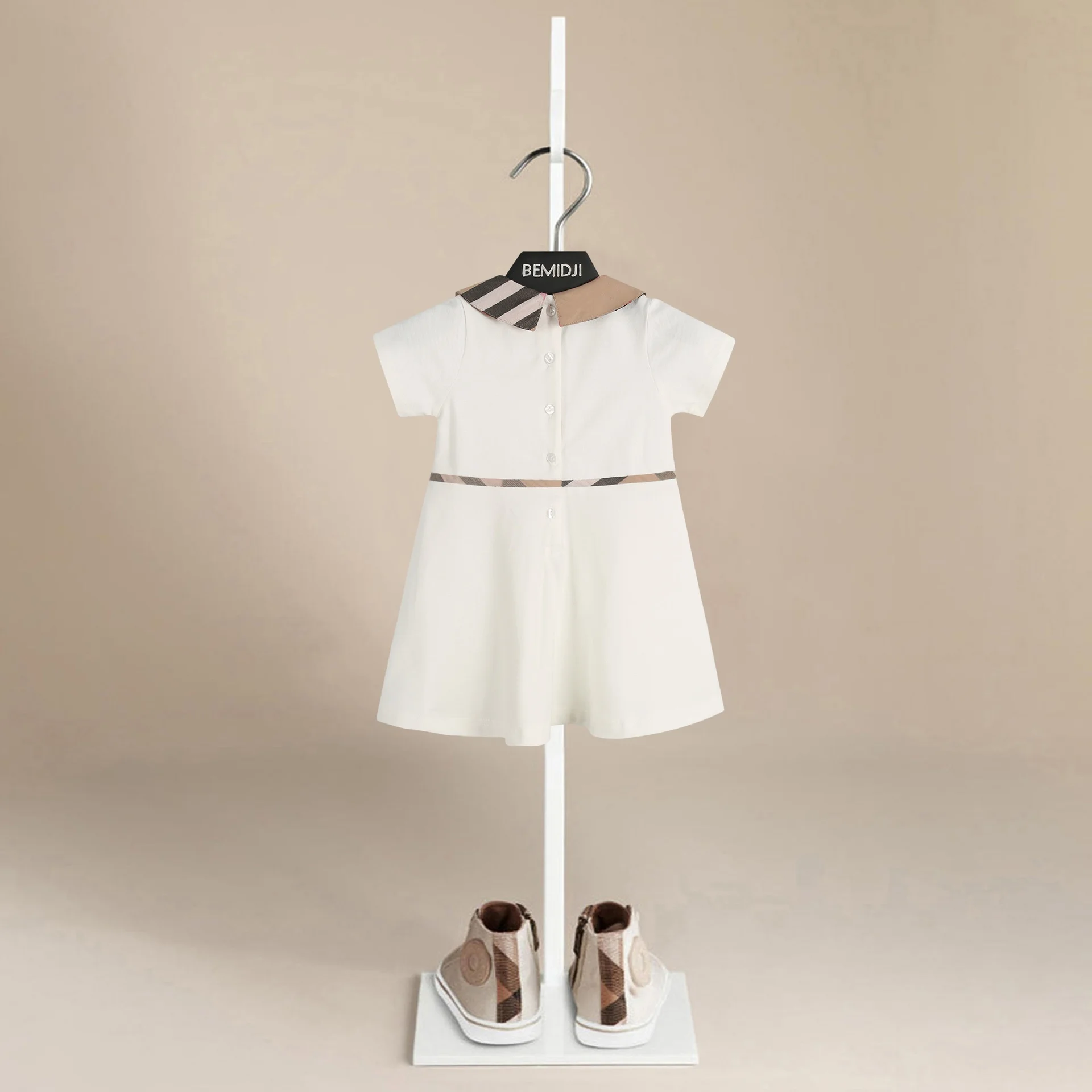 Robe d'été blanche pour bébé f - Baby Clothing Line avis et prix
